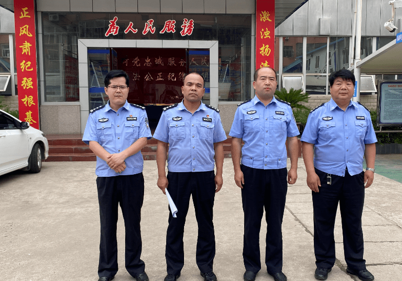 平顶山新城区喜迎平安，交通畅行无阻，共建和谐家园